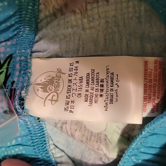 NWT: Disney Parks Mens/Unisex Muppets Animal Drawstring Pajama Shorts - Picture 6 of 10